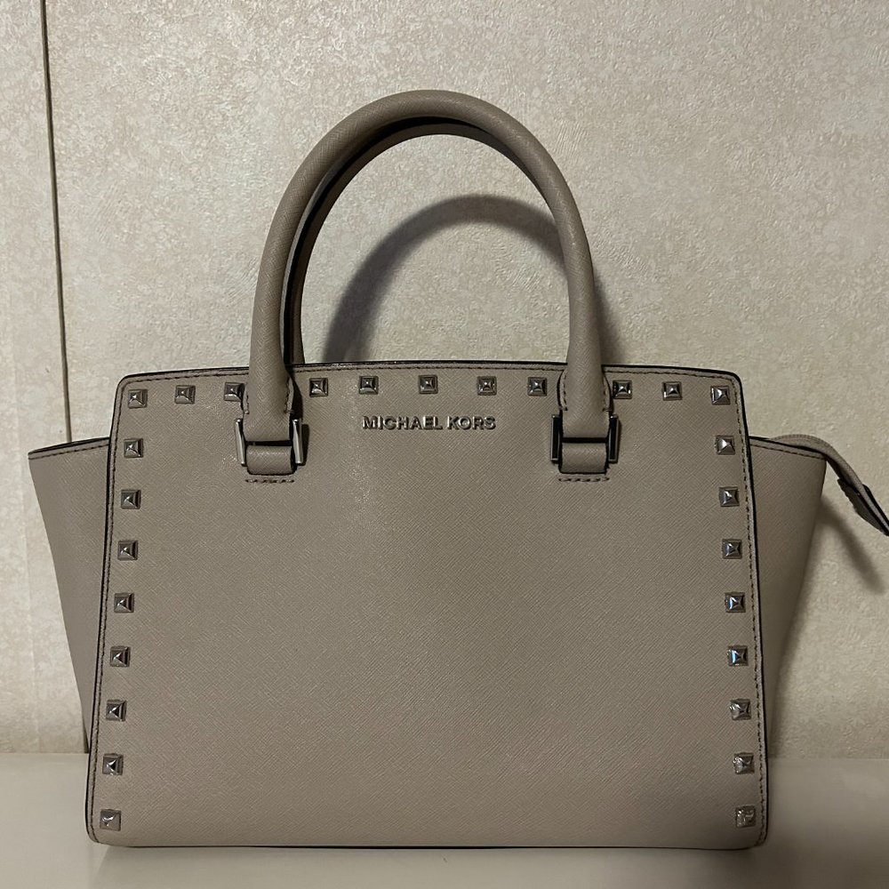 MICHAEL KORS Selma Beige / Nude Leather Studded Satchel Handbag
